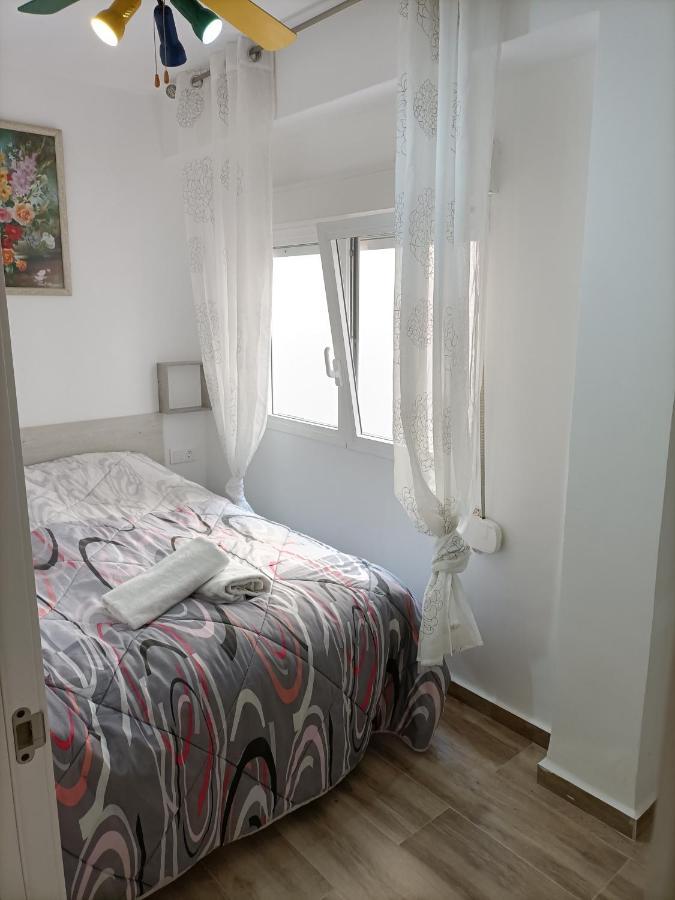 Apartamento Con 2 Dormitorios Denia Bagian luar foto